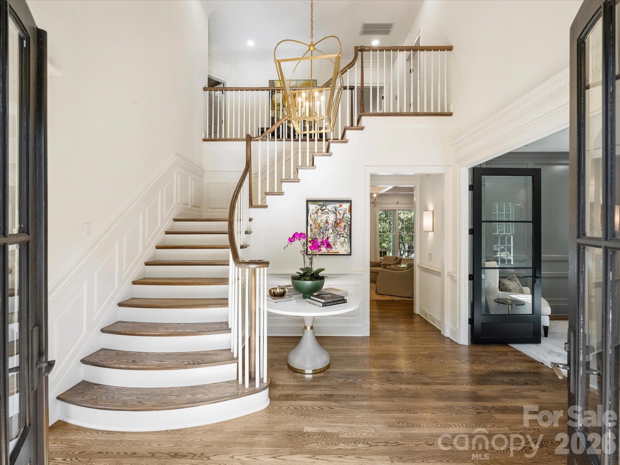 Single Family Residence at 3601 Hampton Manor Drive, Charlotte, photo 4 of 48