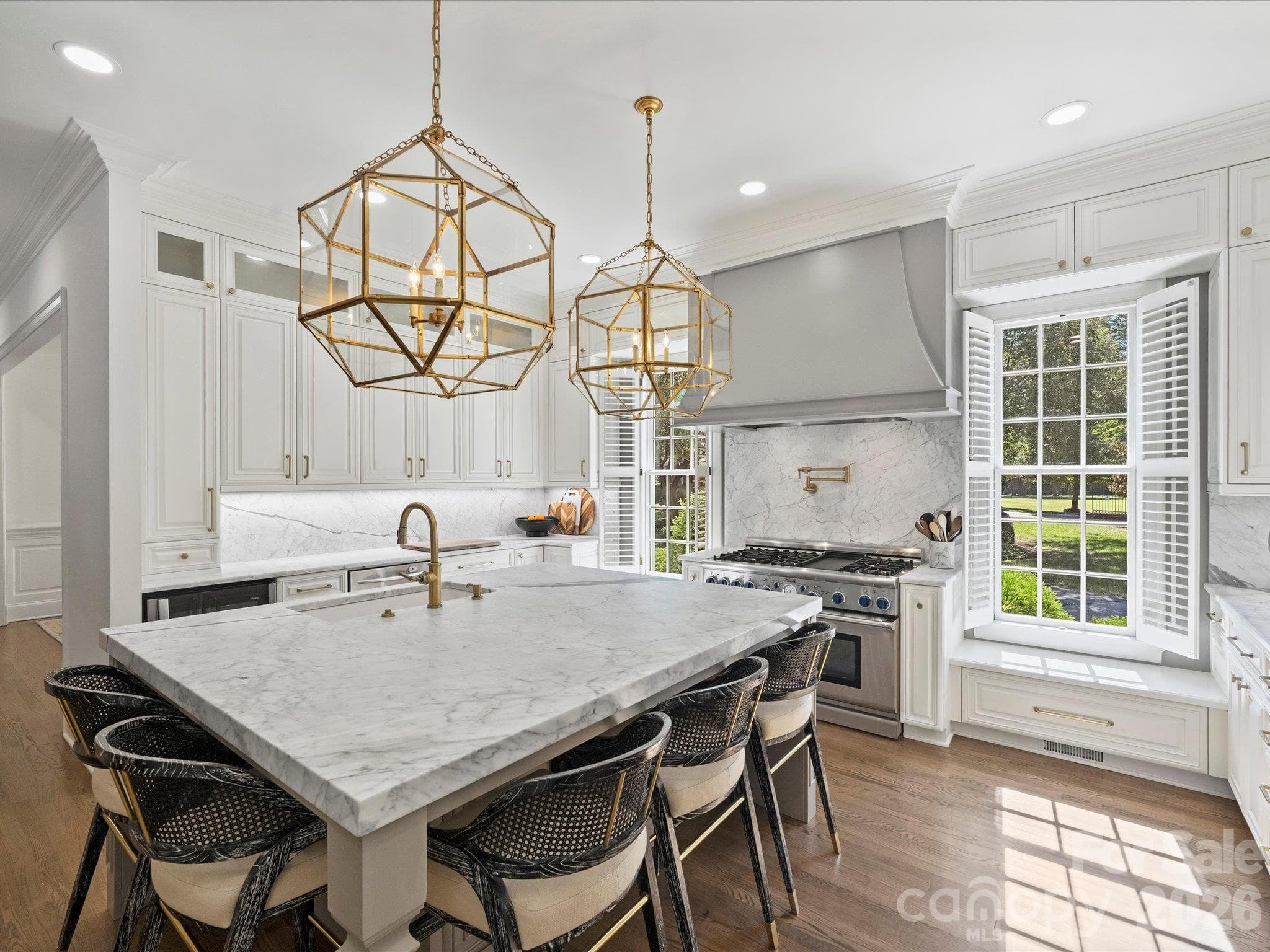 Single Family Residence at 3601 Hampton Manor Drive, Charlotte, photo 13 of 48