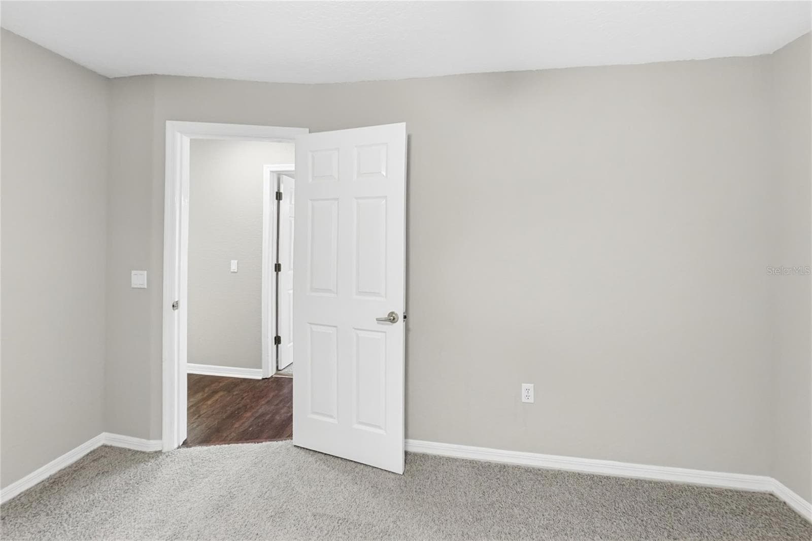 Single Family Residence at 2820 CLUBHOUSE DR, PLANT CITY, photo 12 of 20
