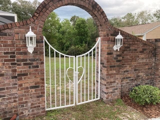 Single Family Residence at 17455 SW 26TH TERRACE RD, OCALA, photo 6 of 37