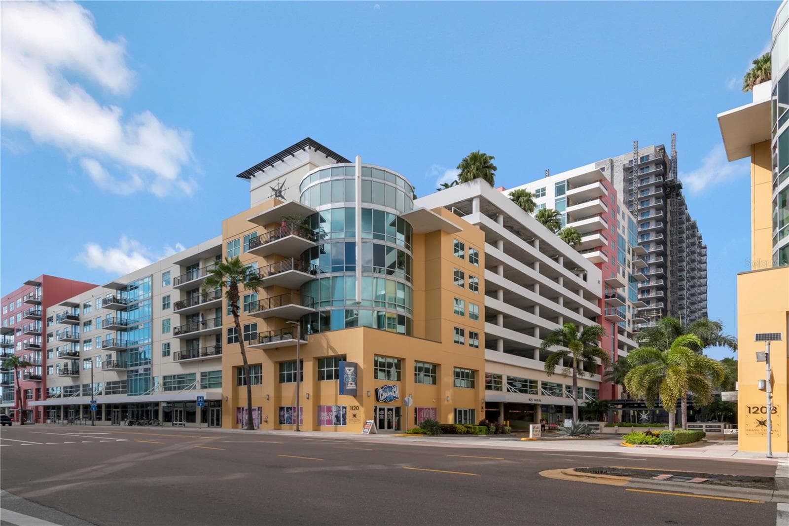Condominium at 1120 E KENNEDY BLVD #419, TAMPA, photo 2 of 55