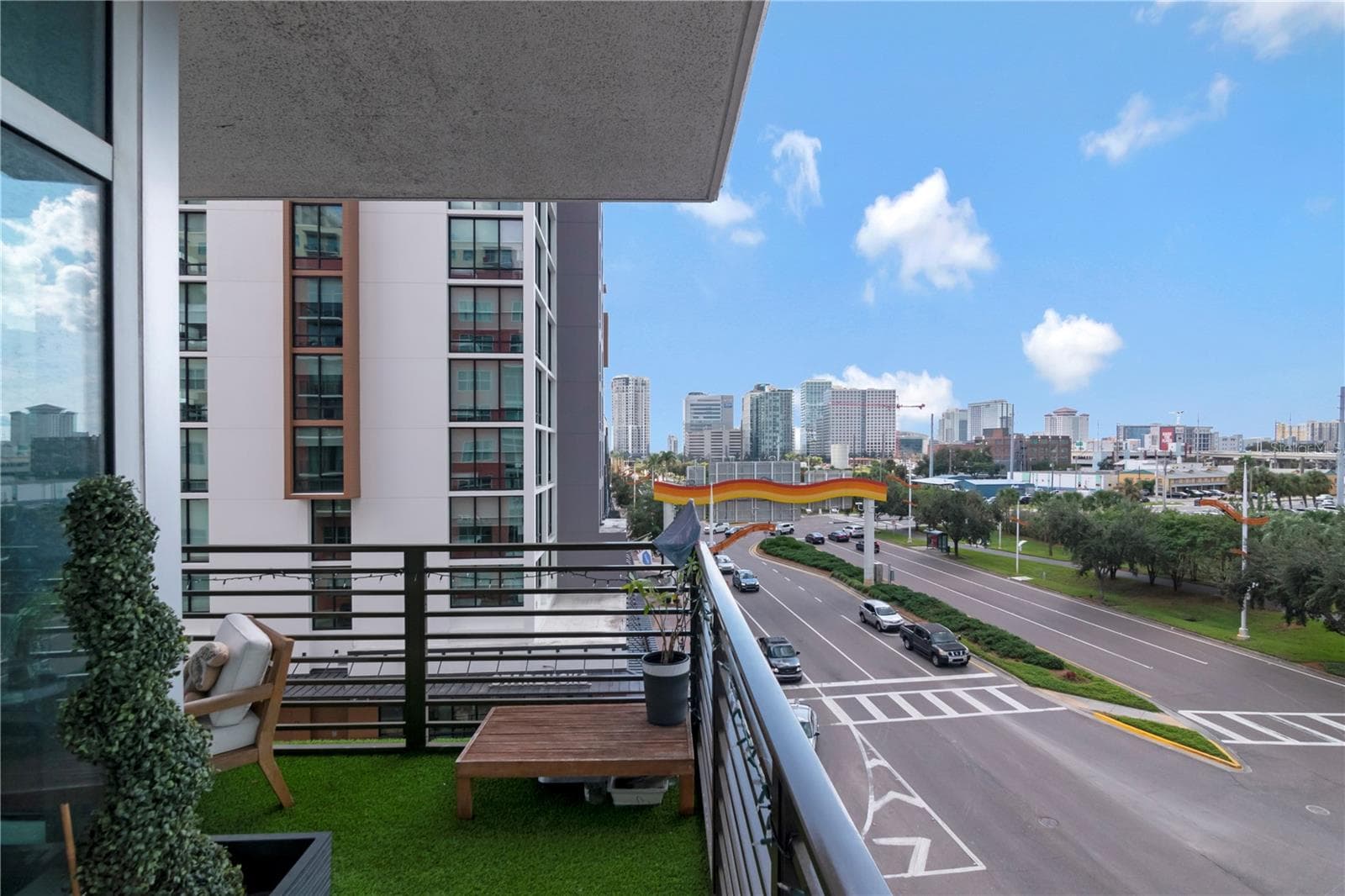 Condominium at 1120 E KENNEDY BLVD #419, TAMPA, photo 42 of 55