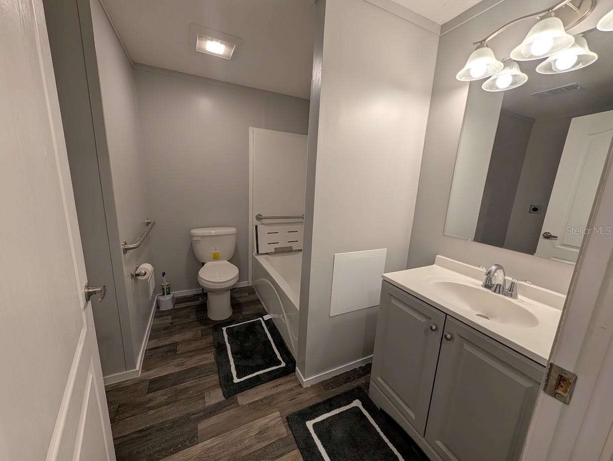 Manufactured Home at 5700 HOLIDAY PARK BLVD, NORTH PORT, photo 6 of 66