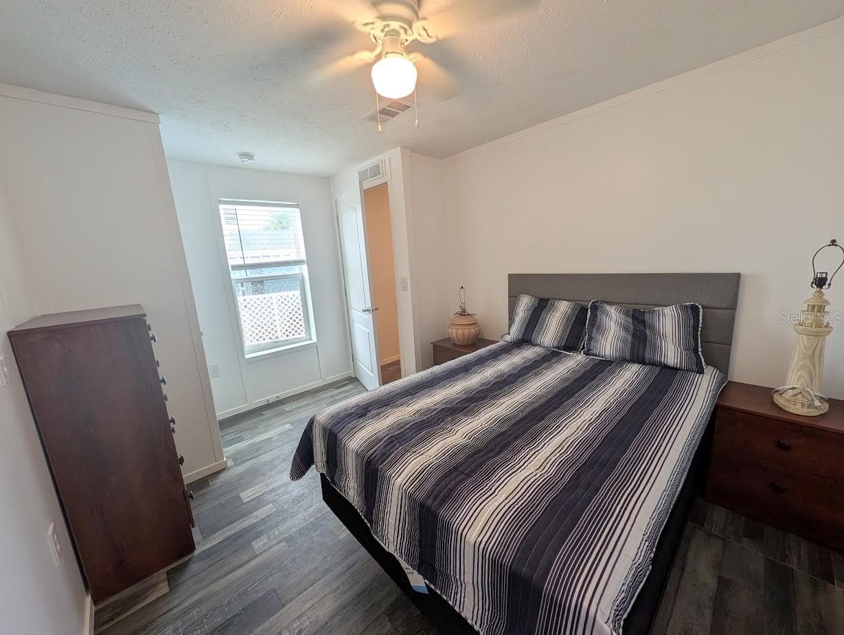 Manufactured Home at 5700 HOLIDAY PARK BLVD, NORTH PORT, photo 26 of 66