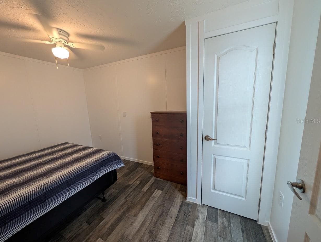 Manufactured Home at 5700 HOLIDAY PARK BLVD, NORTH PORT, photo 30 of 66