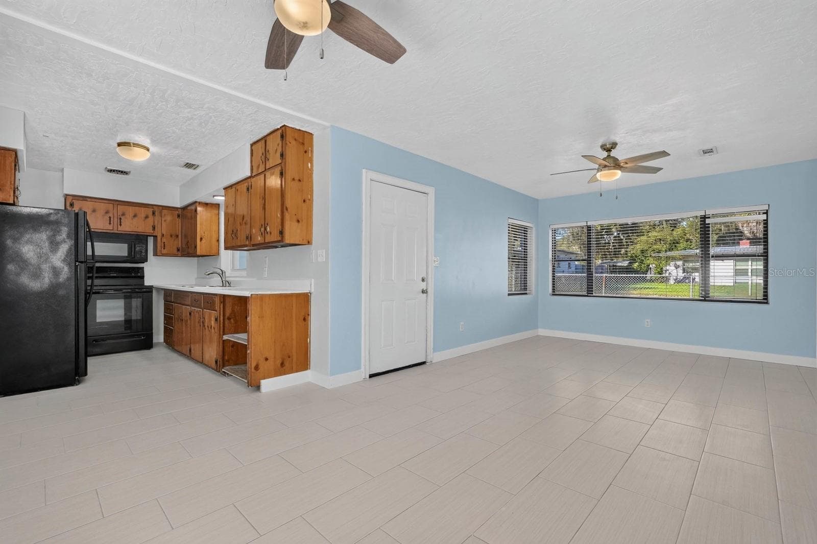 Single Family Residence at 211 FERN ST, PALATKA, photo 18 of 39