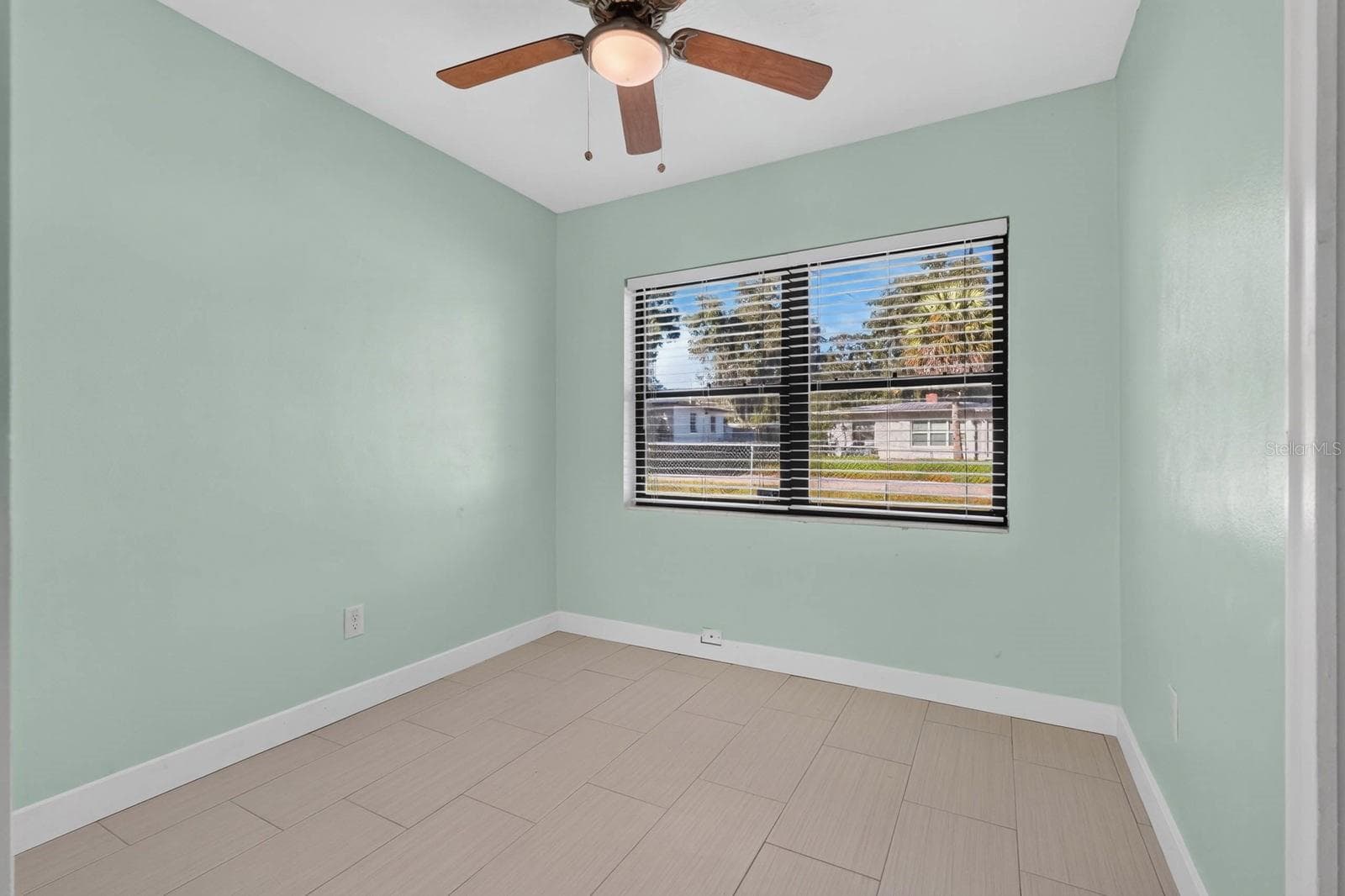 Single Family Residence at 211 FERN ST, PALATKA, photo 27 of 39