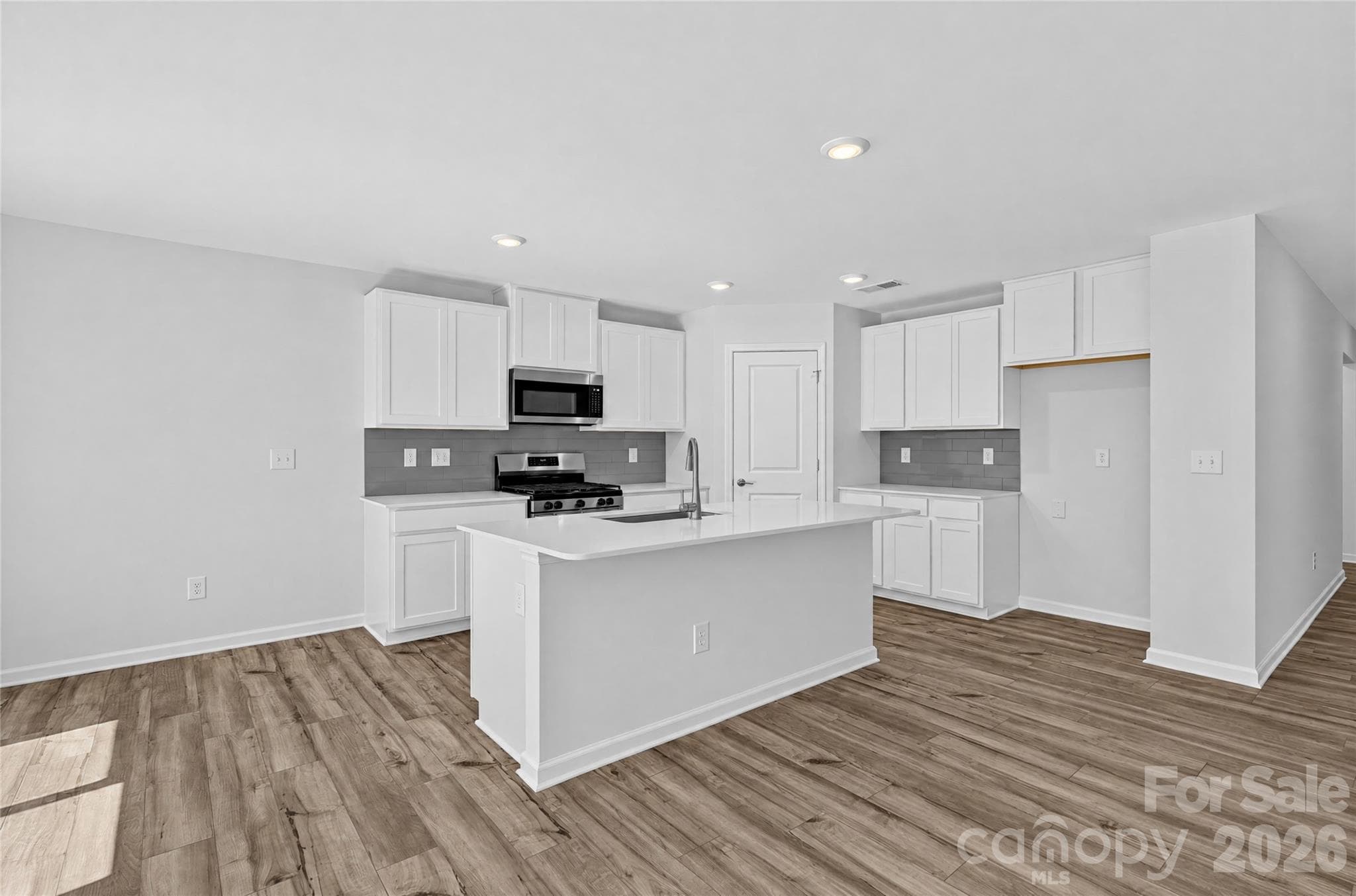 Single Family Residence at 379 18th Street W, Kannapolis, photo 11 of 16