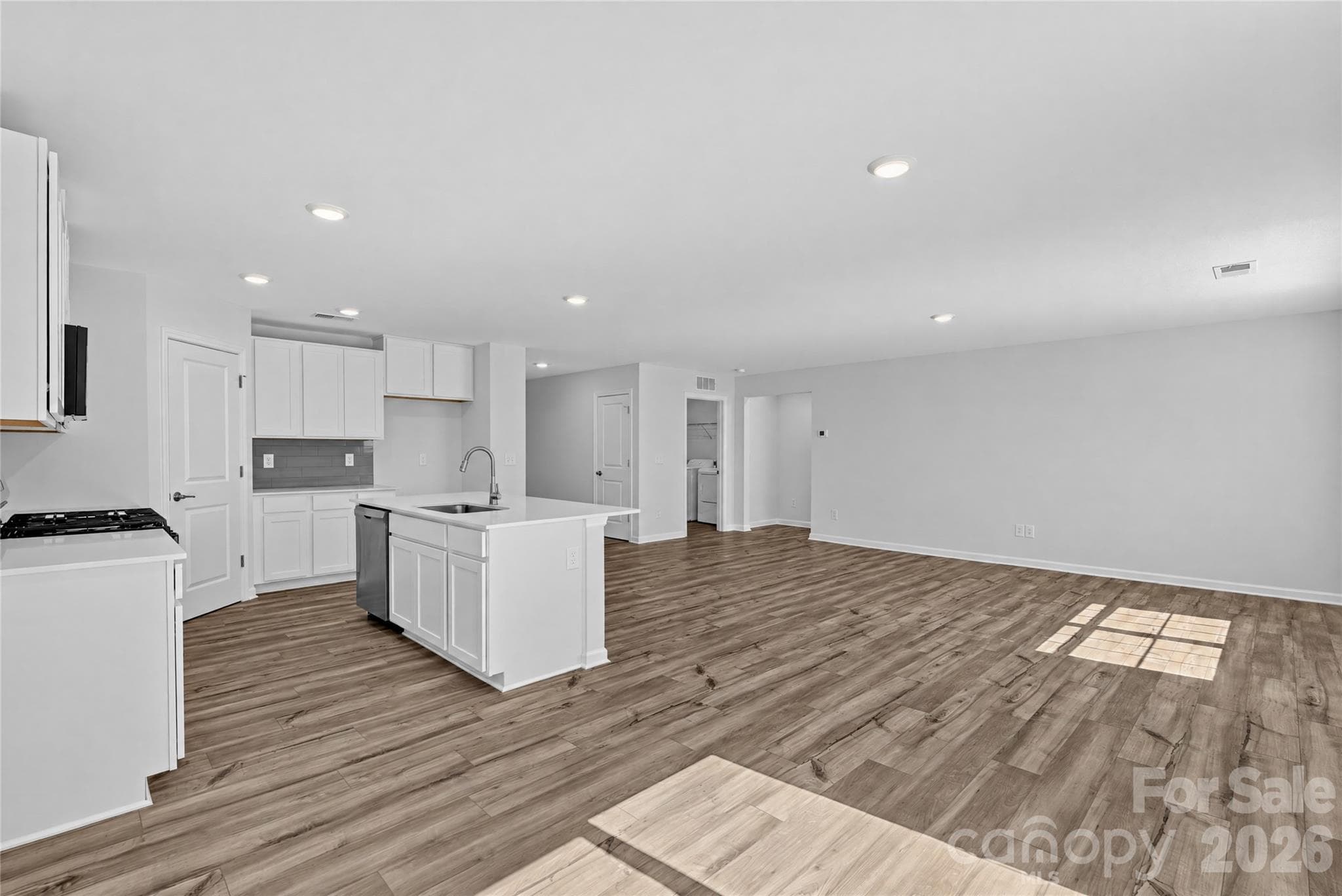 Single Family Residence at 379 18th Street W, Kannapolis, photo 12 of 16