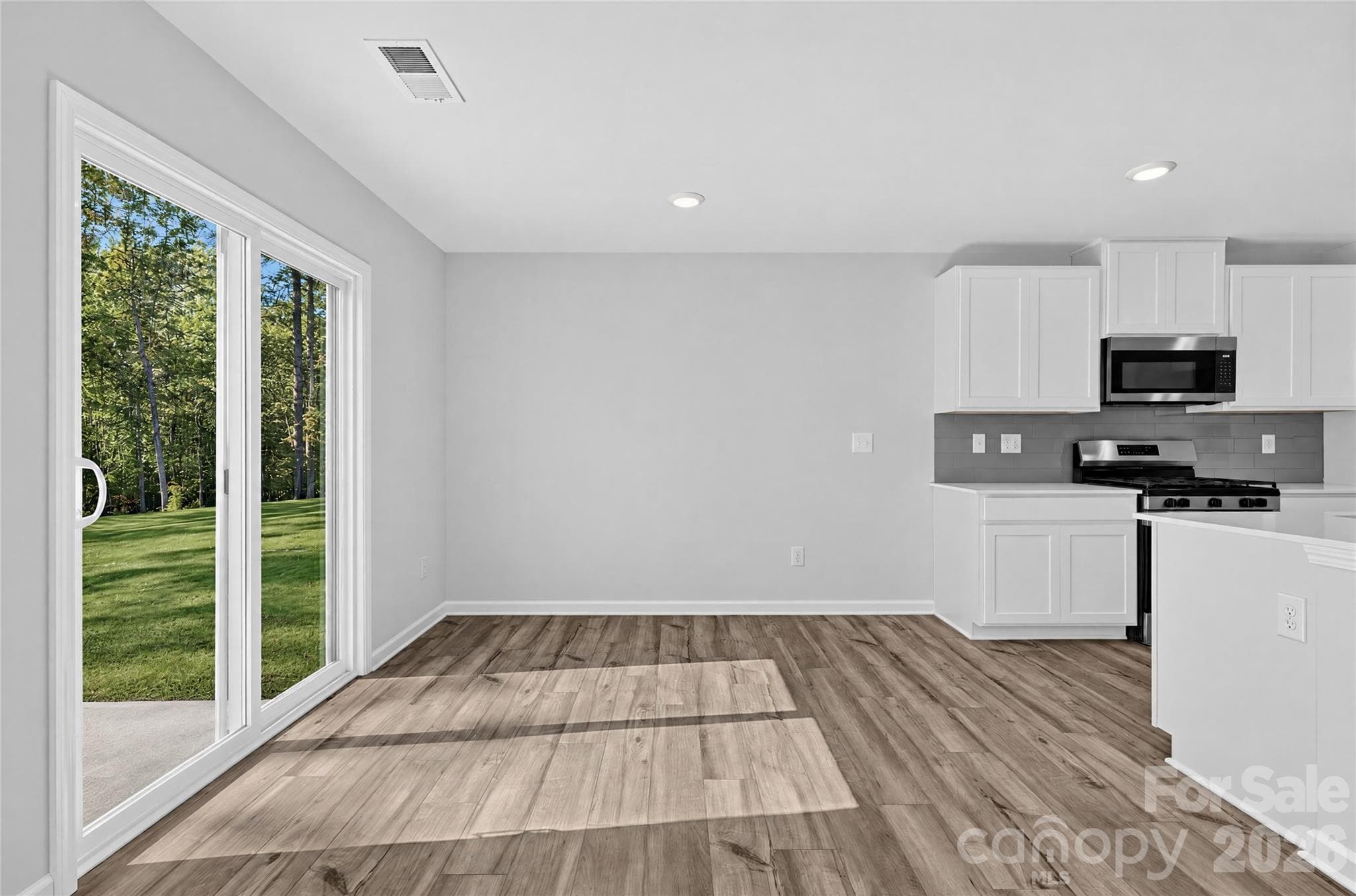Single Family Residence at 379 18th Street W, Kannapolis, photo 13 of 16