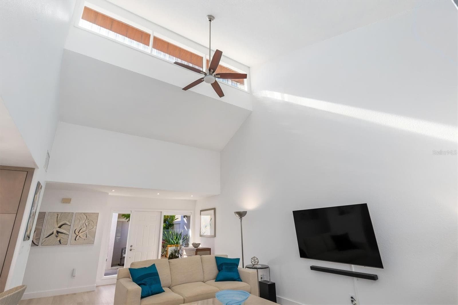 Notice soaring 17 foot ceiling - 5021 SAN ROCCO CT, PUNTA GORDA