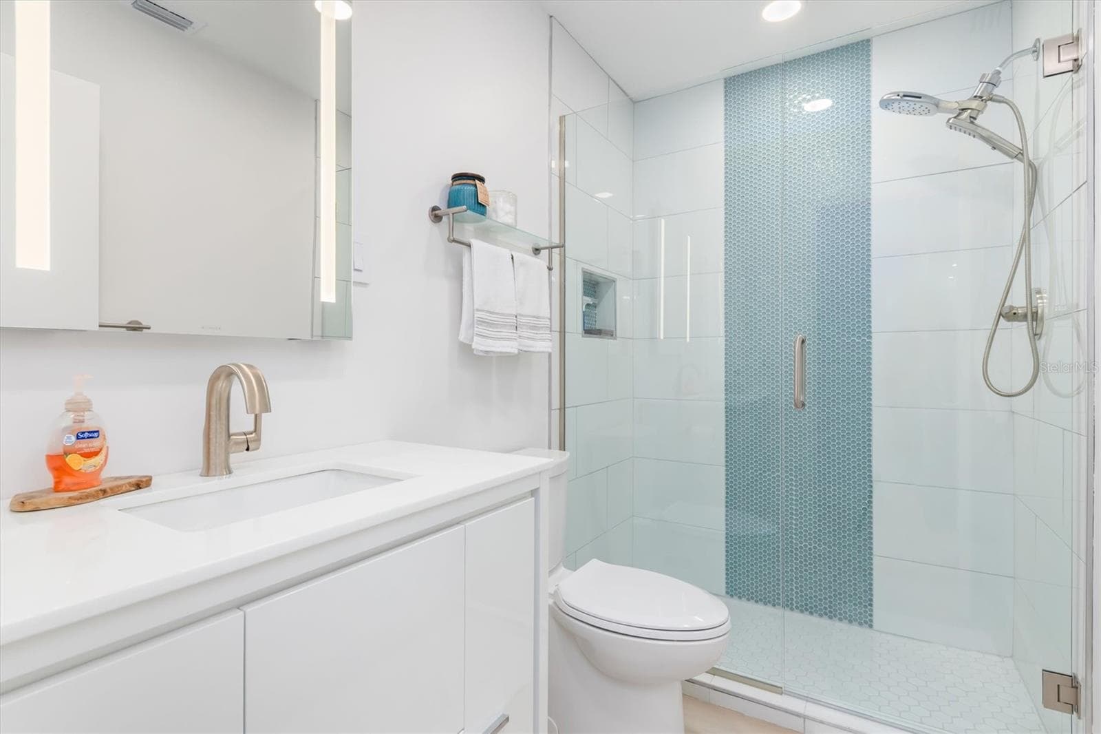 Guest bath with gracious shower - 5021 SAN ROCCO CT, PUNTA GORDA