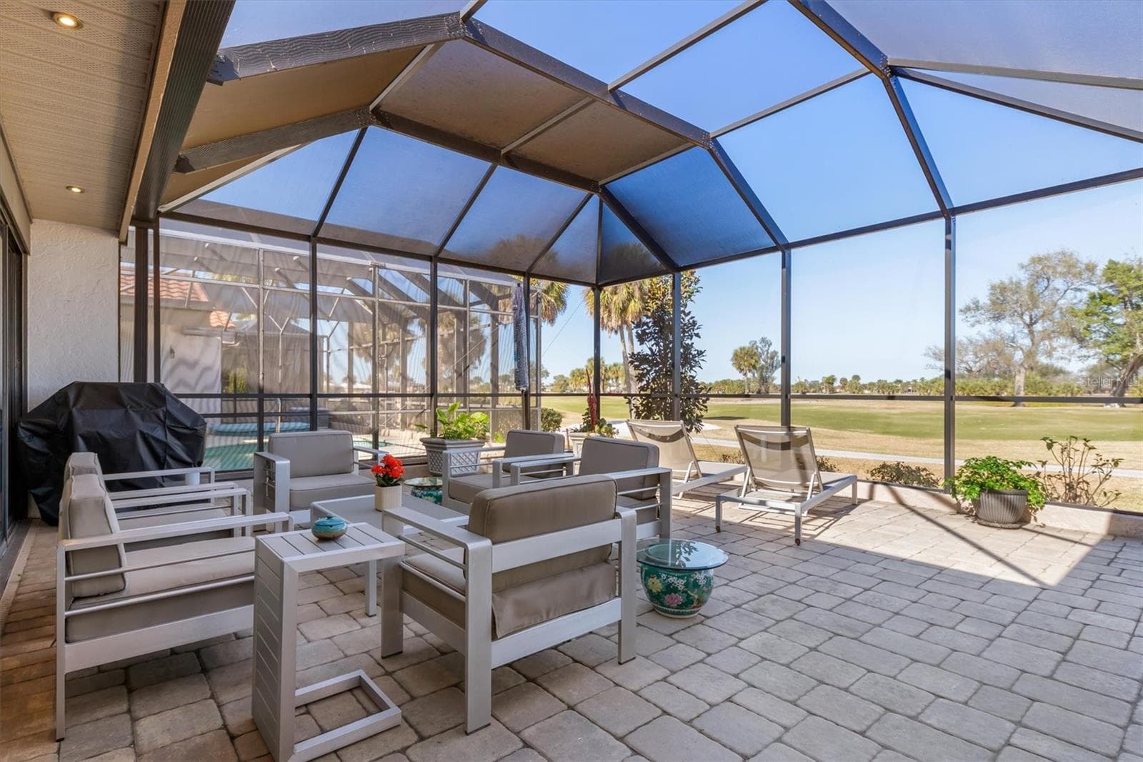 Very large screened lanai with enhancing shading - 5021 SAN ROCCO CT, PUNTA GORDA
