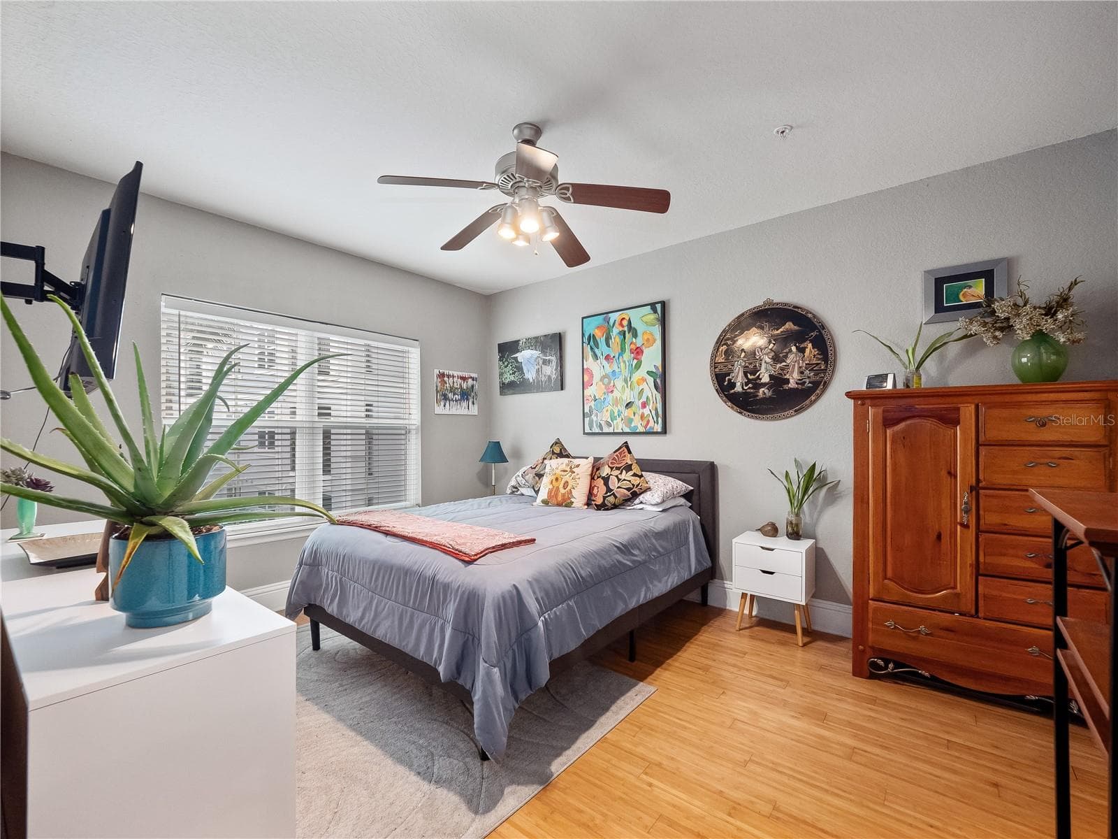 Condominium at 204 E SOUTH ST #2052, ORLANDO, photo 9 of 14