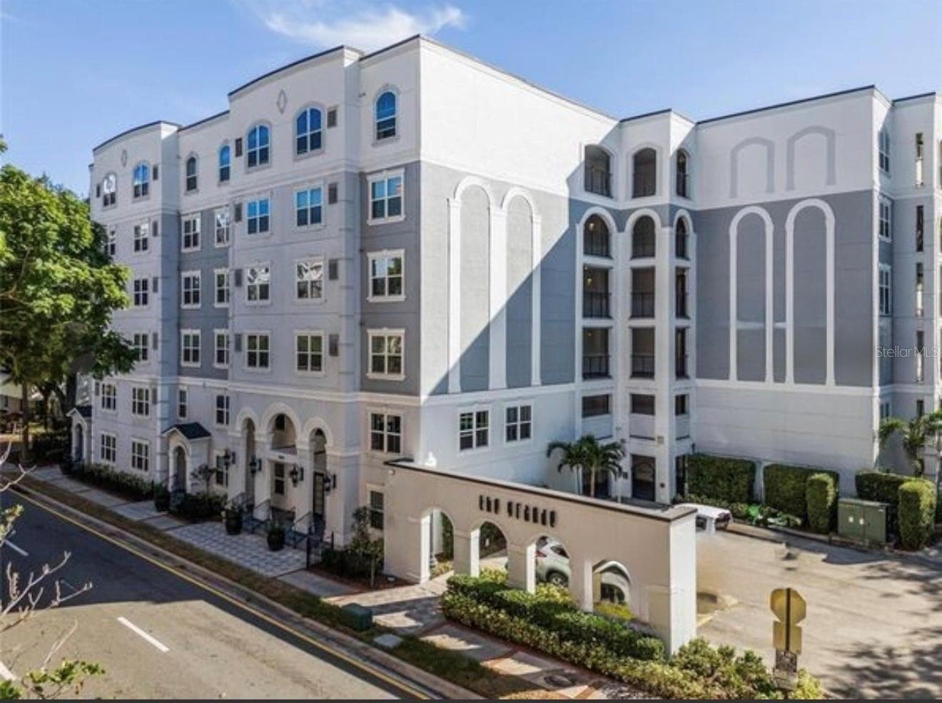204 E SOUTH ST #2052