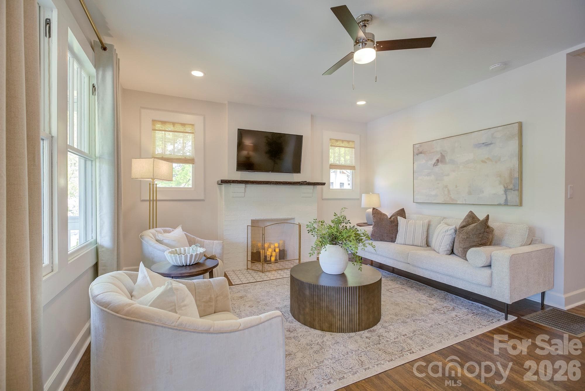 Single Family Residence at 1613 S Mint Street, Charlotte, photo 7 of 48