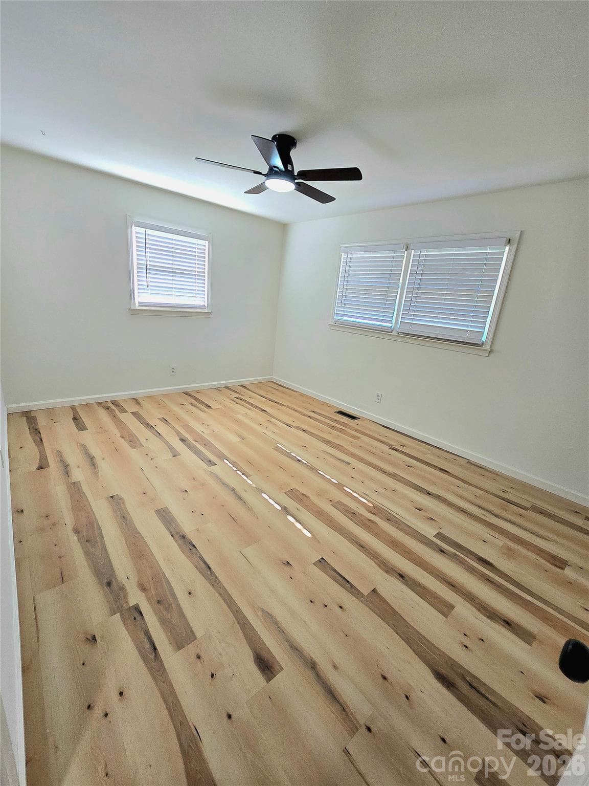 Single Family Residence at 2610 Fairgreen Drive, Gastonia, photo 19 of 33