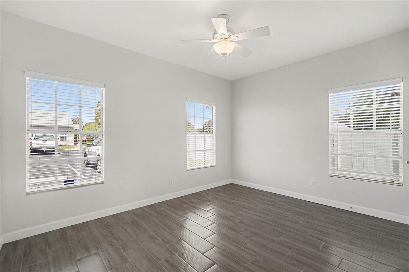 Condominium at 6081 LAKE FRONT DR, FORT MYERS, photo 14 of 37