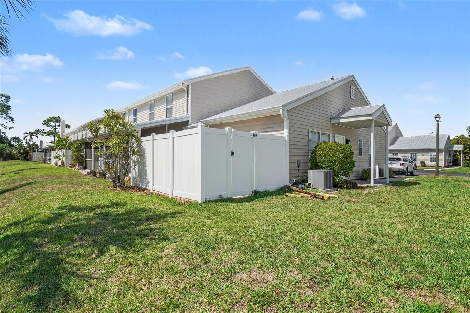 Condominium at 6081 LAKE FRONT DR, FORT MYERS, photo 31 of 37