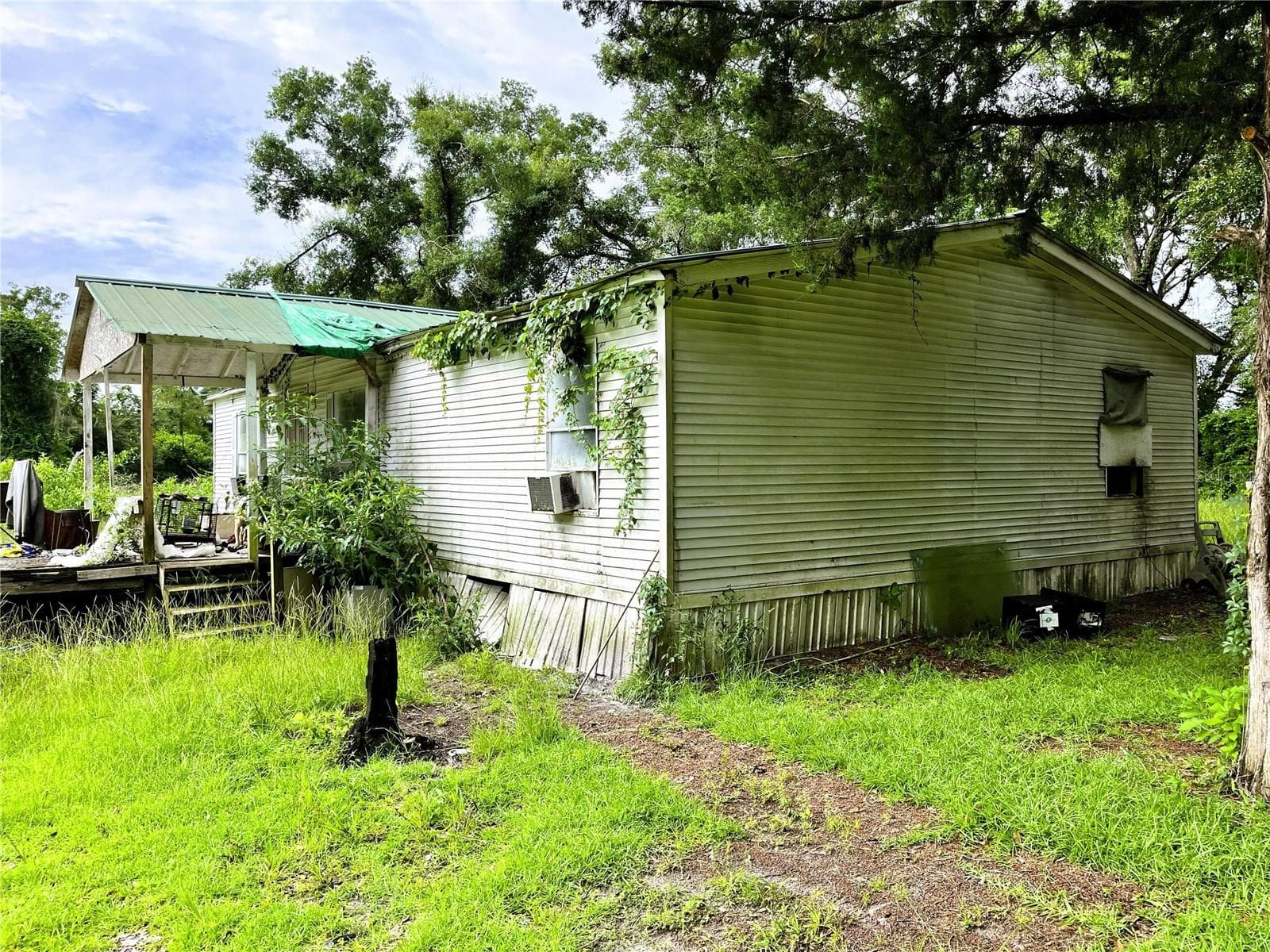 Manufactured Home at 1874 SW NAUTILUS RD, LAKE CITY, photo 16 of 25