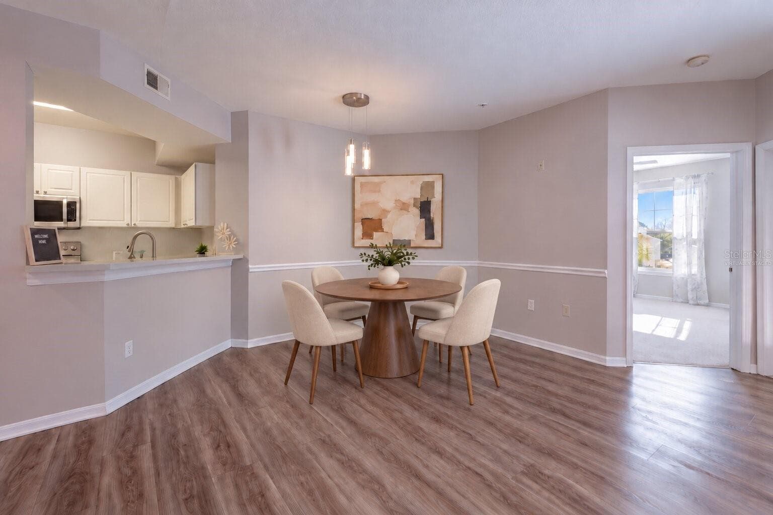 virtually staged - 5530 METROWEST BLVD #203, ORLANDO