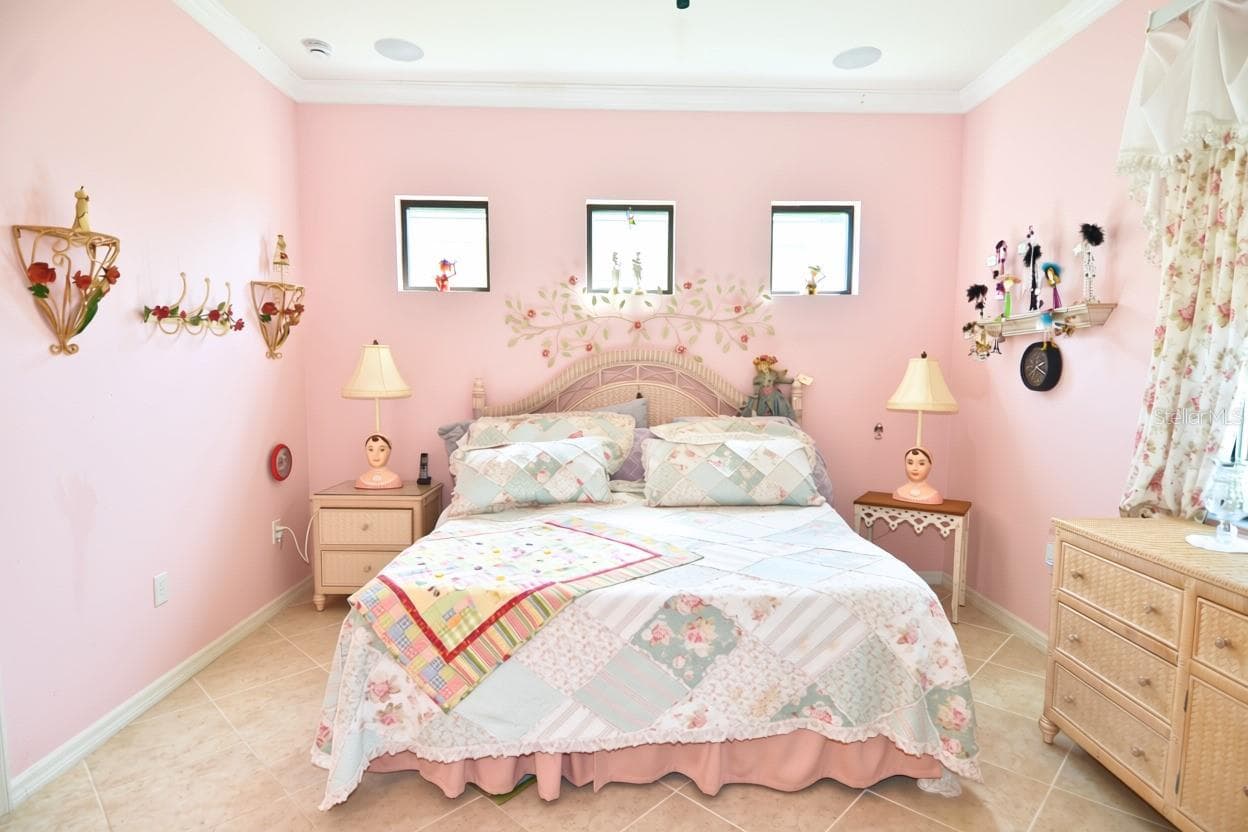 Primary Bed - 27301 DRIVER LN, ENGLEWOOD