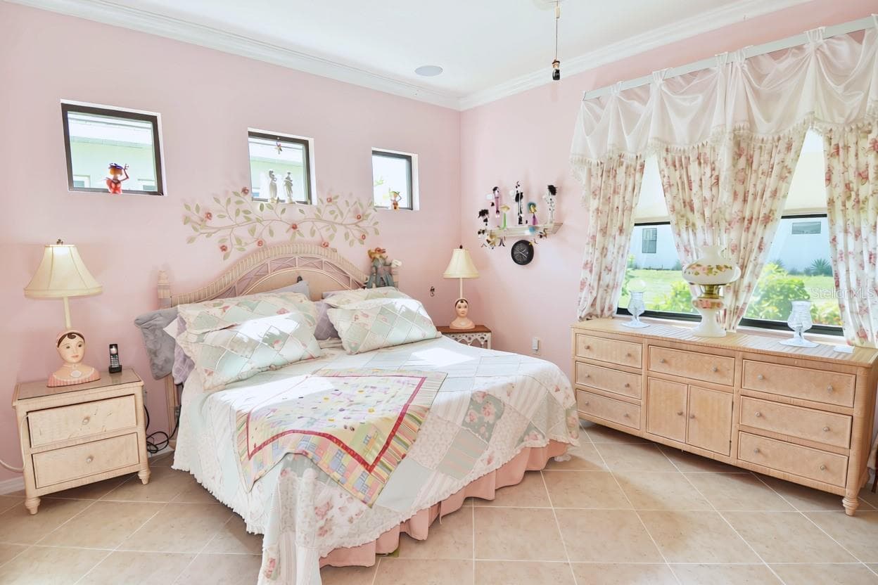 Primary Bed - 27301 DRIVER LN, ENGLEWOOD