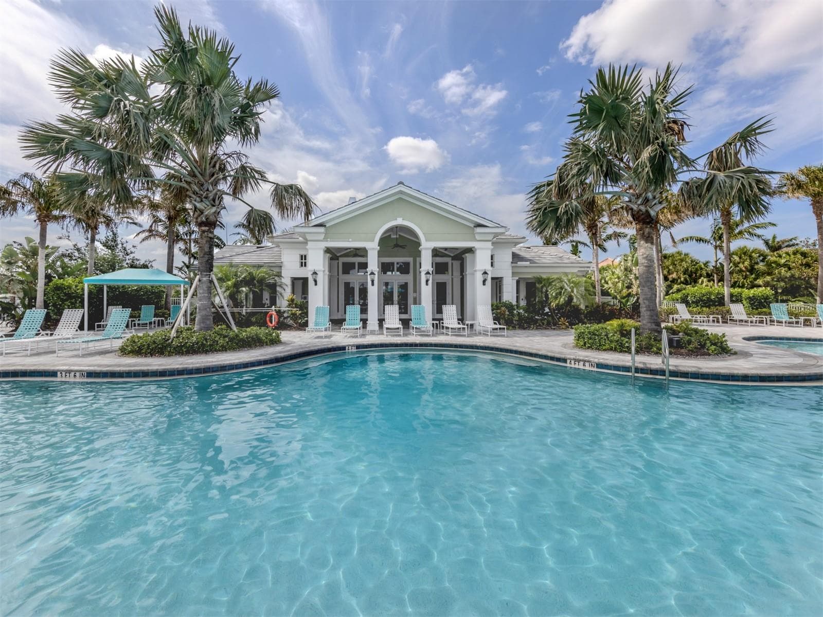 Community Pool - 27301 DRIVER LN, ENGLEWOOD