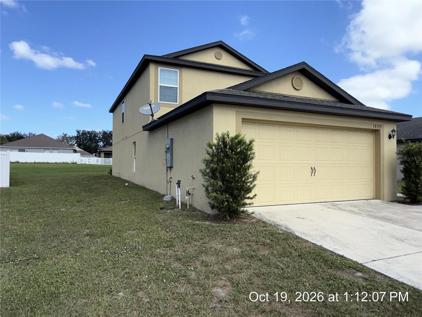Single Family Residence at 14313 CORALBEAN CT, BROOKSVILLE, photo 3 of 20