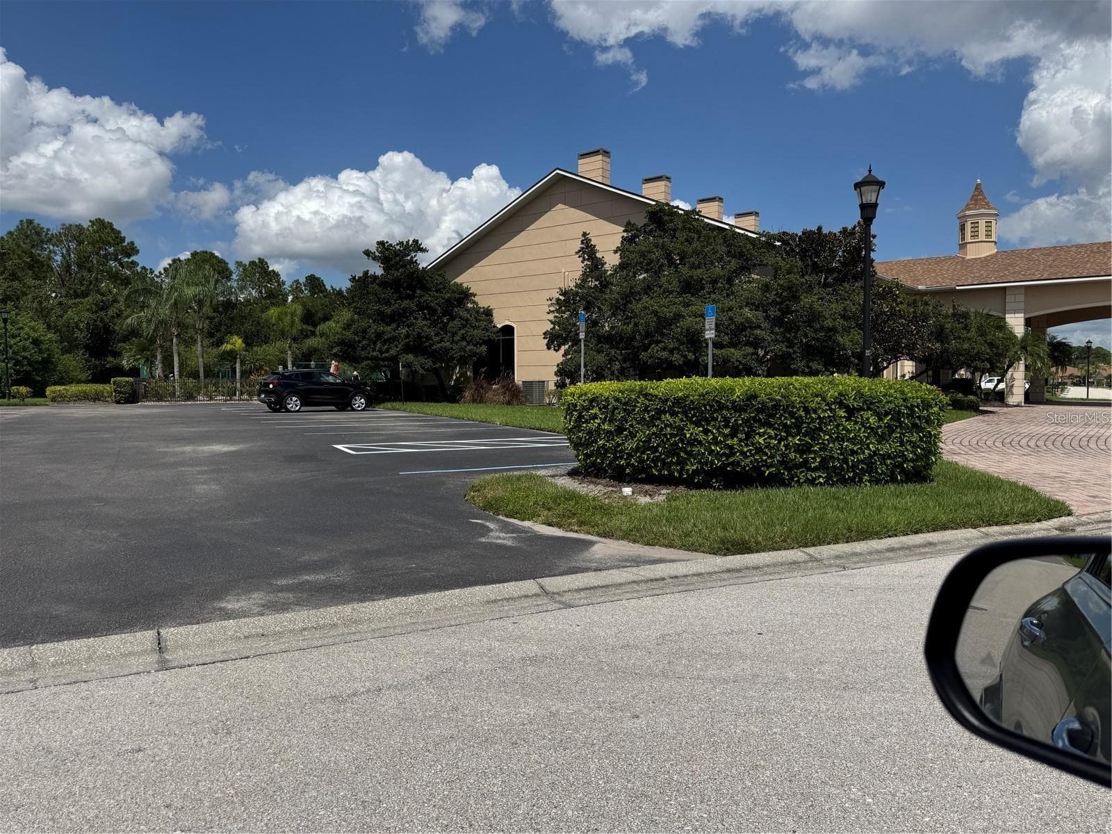 Single Family Residence at 2470 SALZBURG LOOP, WINTER HAVEN, photo 8 of 33