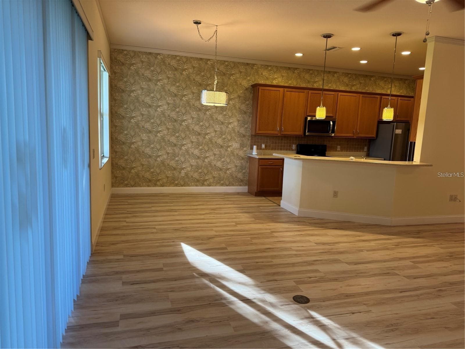 Single Family Residence at 2470 SALZBURG LOOP, WINTER HAVEN, photo 14 of 33