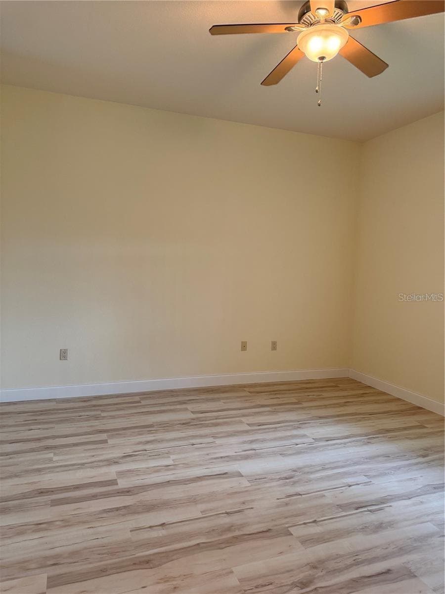 Single Family Residence at 2470 SALZBURG LOOP, WINTER HAVEN, photo 20 of 33