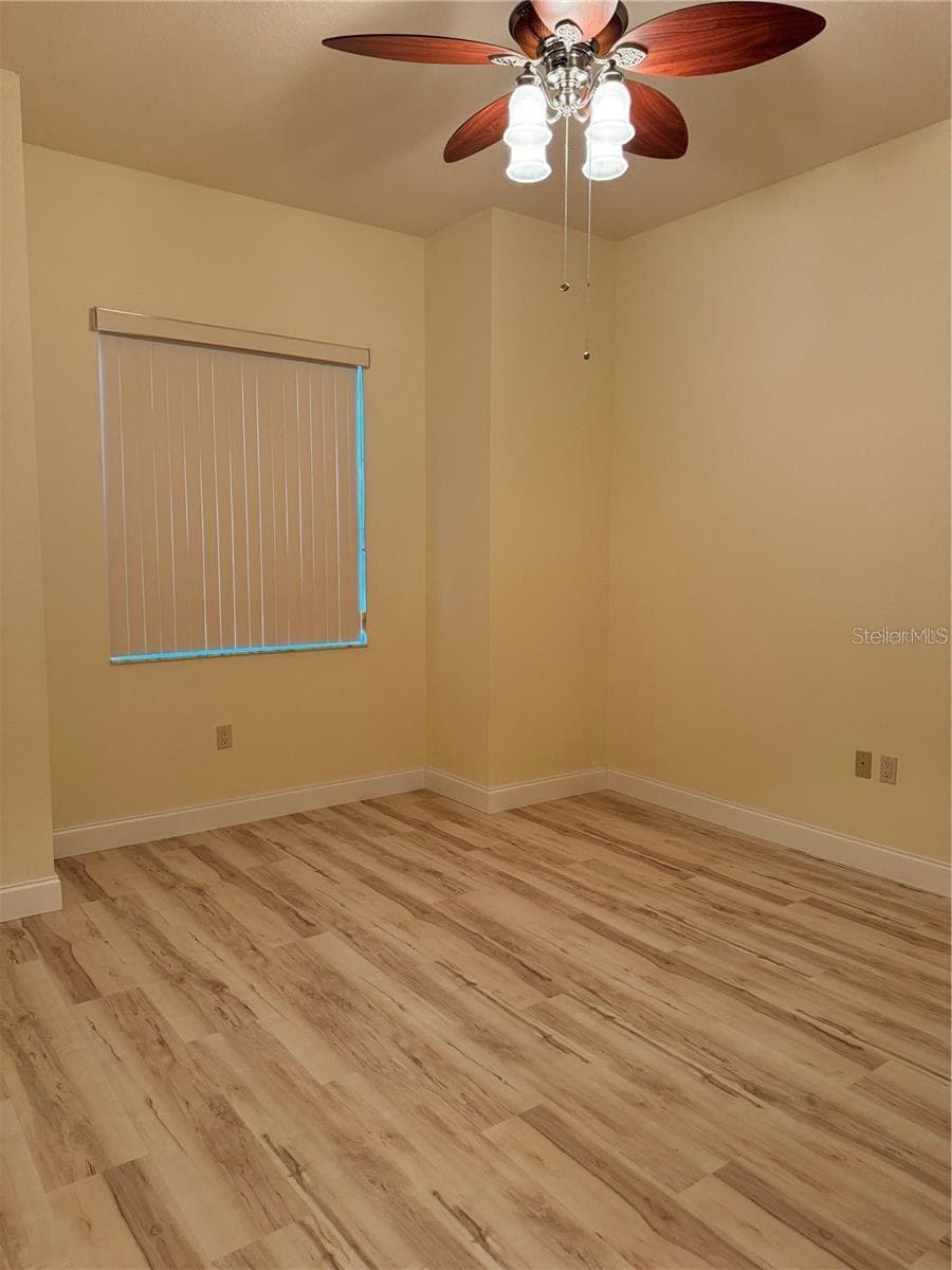 Single Family Residence at 2470 SALZBURG LOOP, WINTER HAVEN, photo 23 of 33