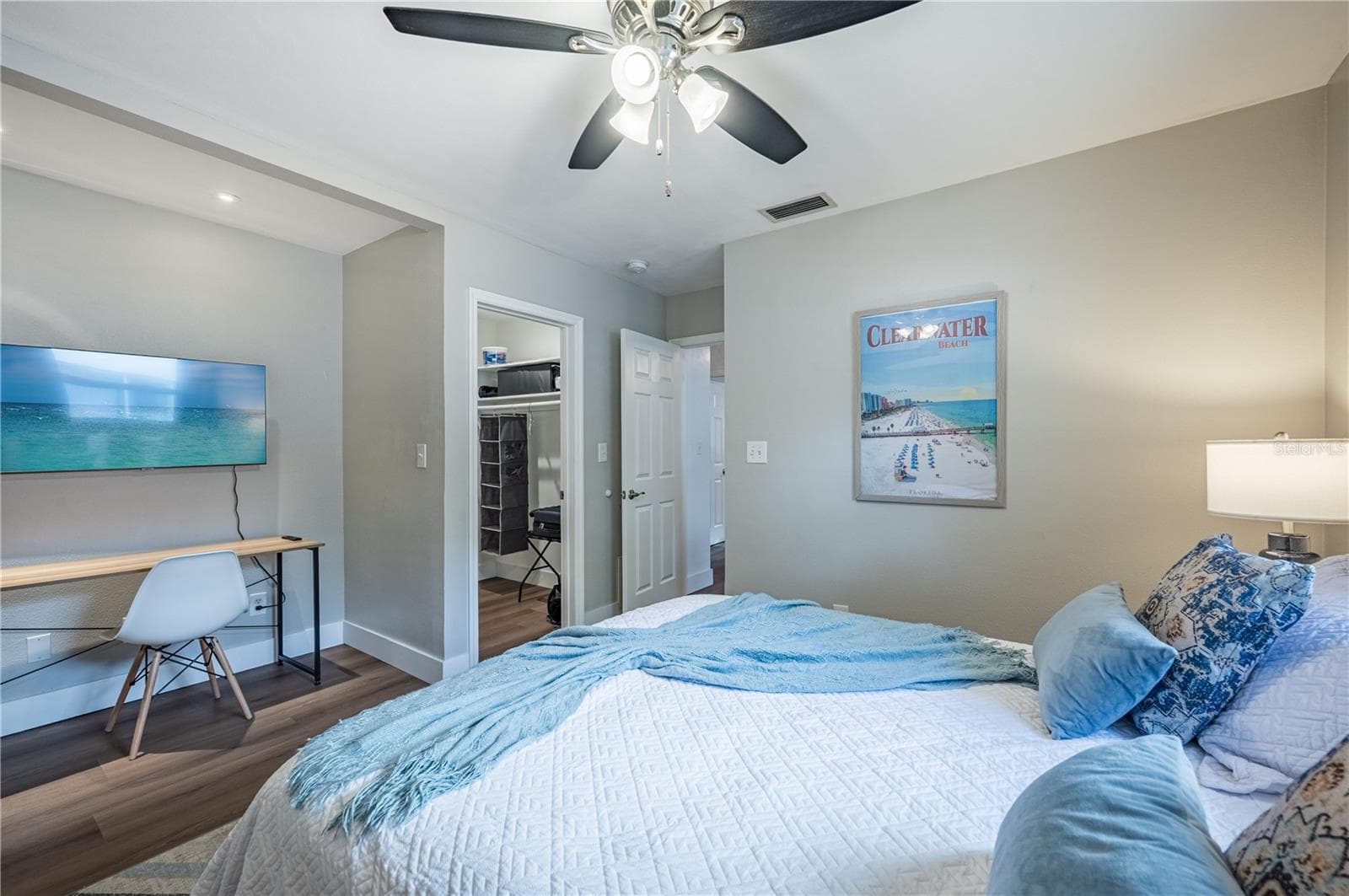 Single Family Residence at 1462 MORROW DR, CLEARWATER, photo 54 of 74