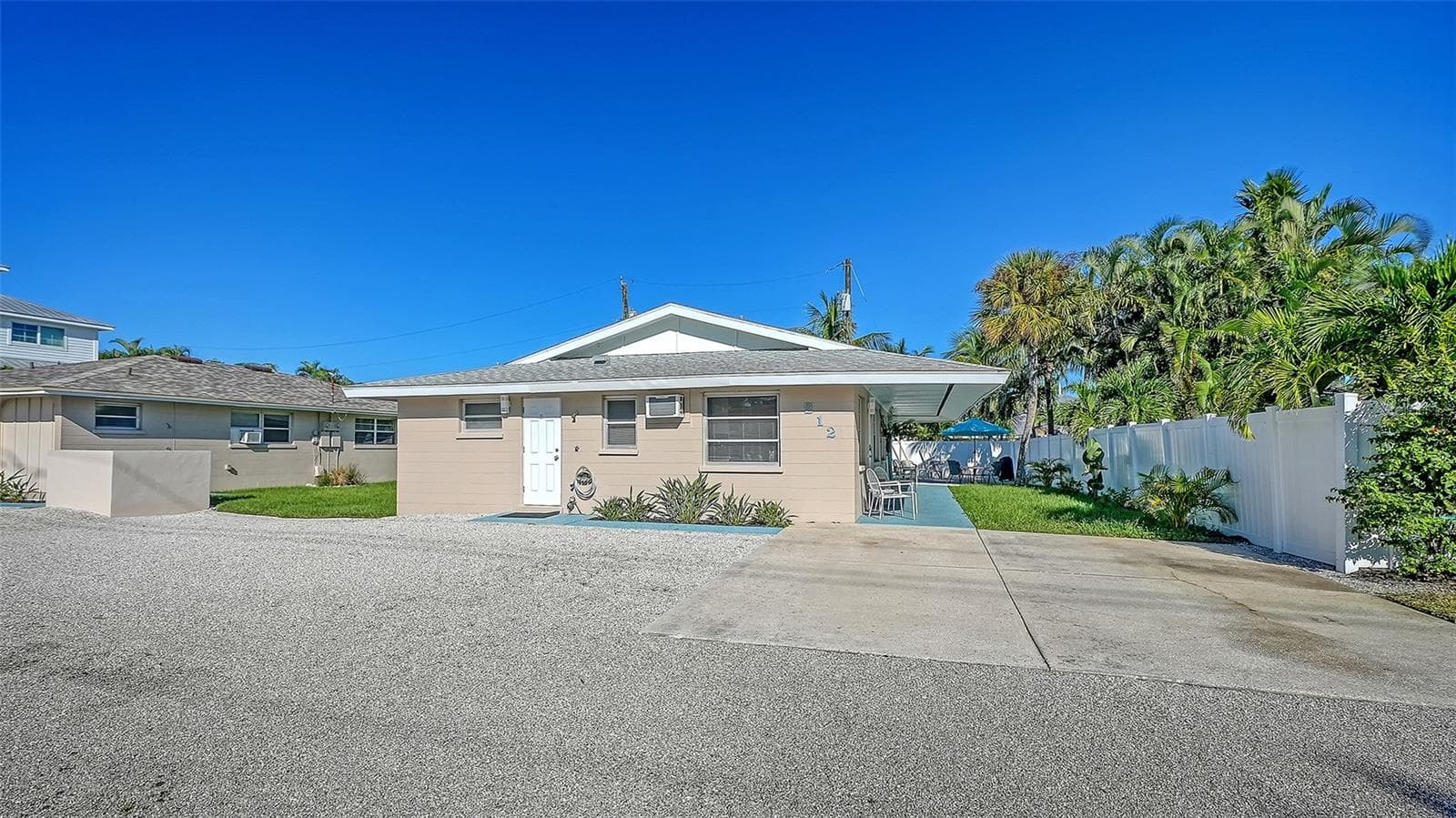 Duplex at 212 66TH ST, HOLMES BEACH, photo 5 of 74