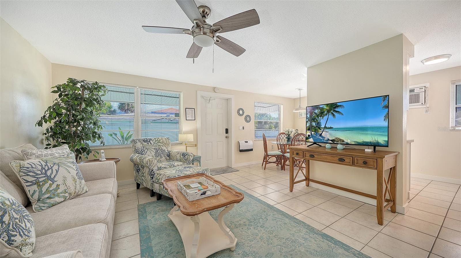 Duplex at 212 66TH ST, HOLMES BEACH, photo 10 of 74