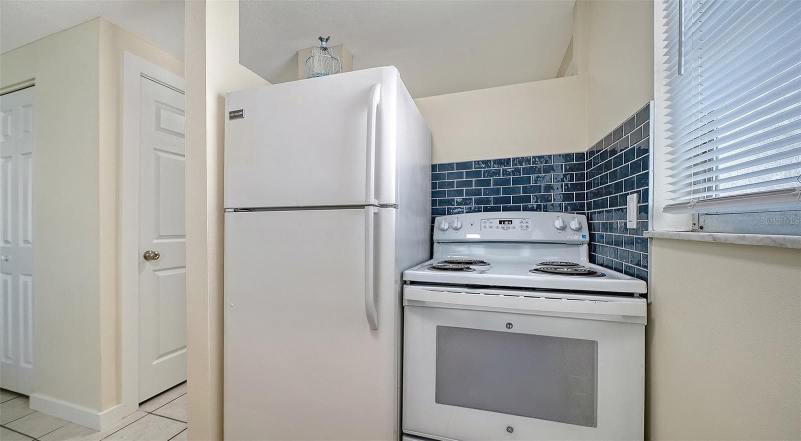 Duplex at 212 66TH ST, HOLMES BEACH, photo 30 of 74