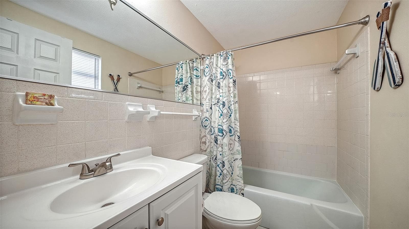 Duplex at 212 66TH ST, HOLMES BEACH, photo 34 of 74