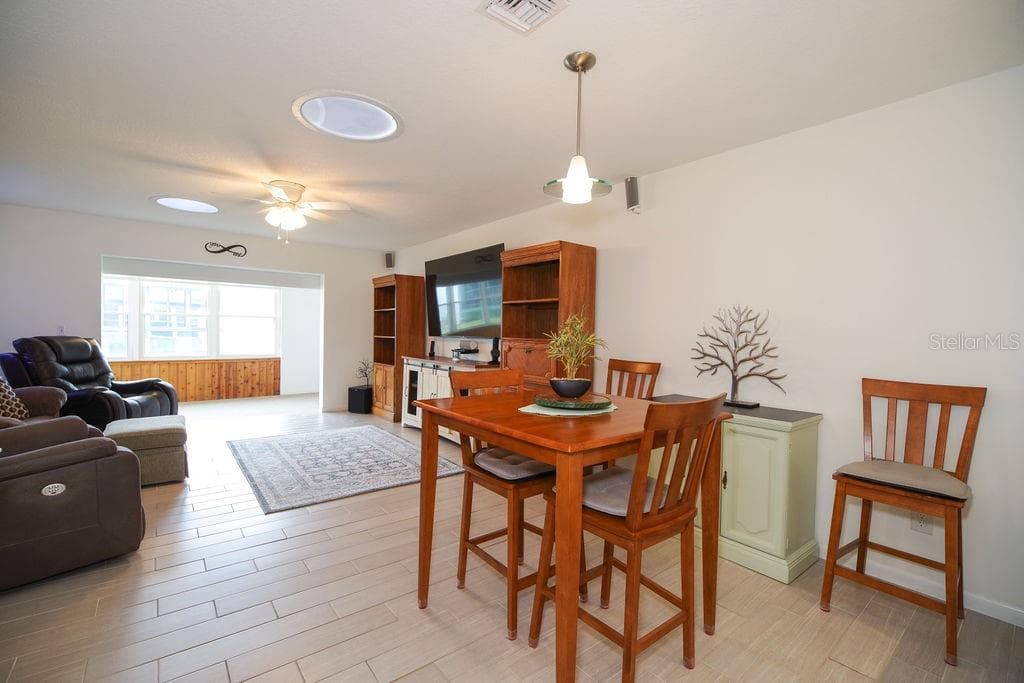 Dining/Living Room - 290 PARADISE BLVD #17, MELBOURNE
