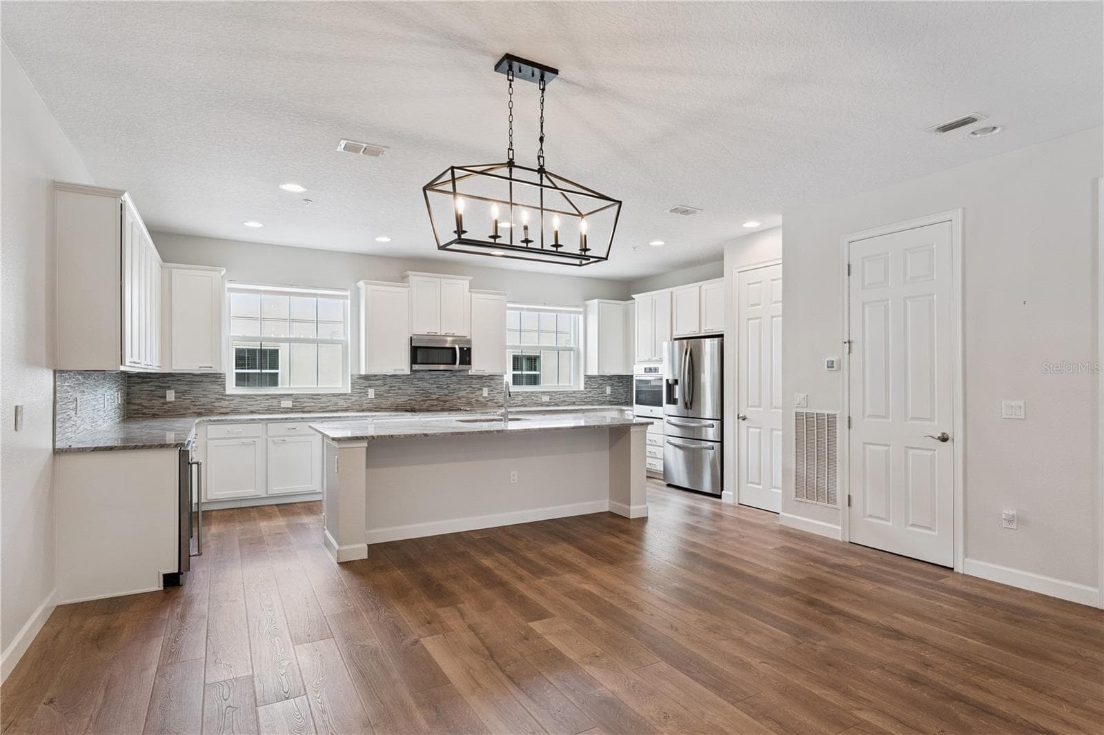 Townhouse at 1504 LAKE GEORGE DR, LAKE MARY, photo 16 of 48