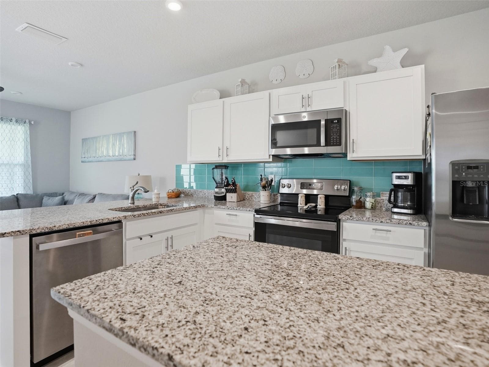Townhouse at 12259 GRIZZLY LN, NEW PORT RICHEY, photo 7 of 31
