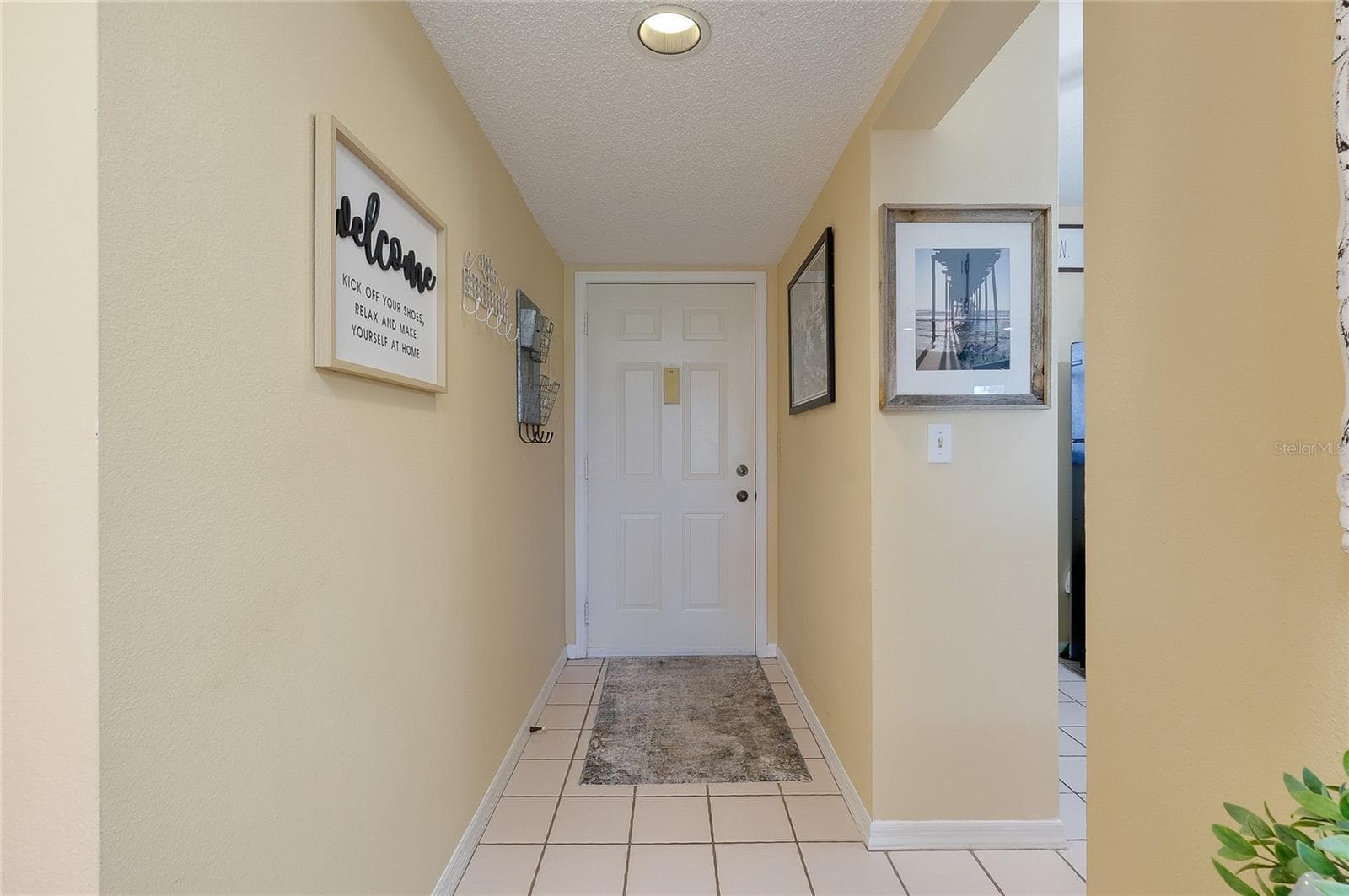 Condominium at 408 CERROMAR CIR S #132, VENICE, photo 7 of 85