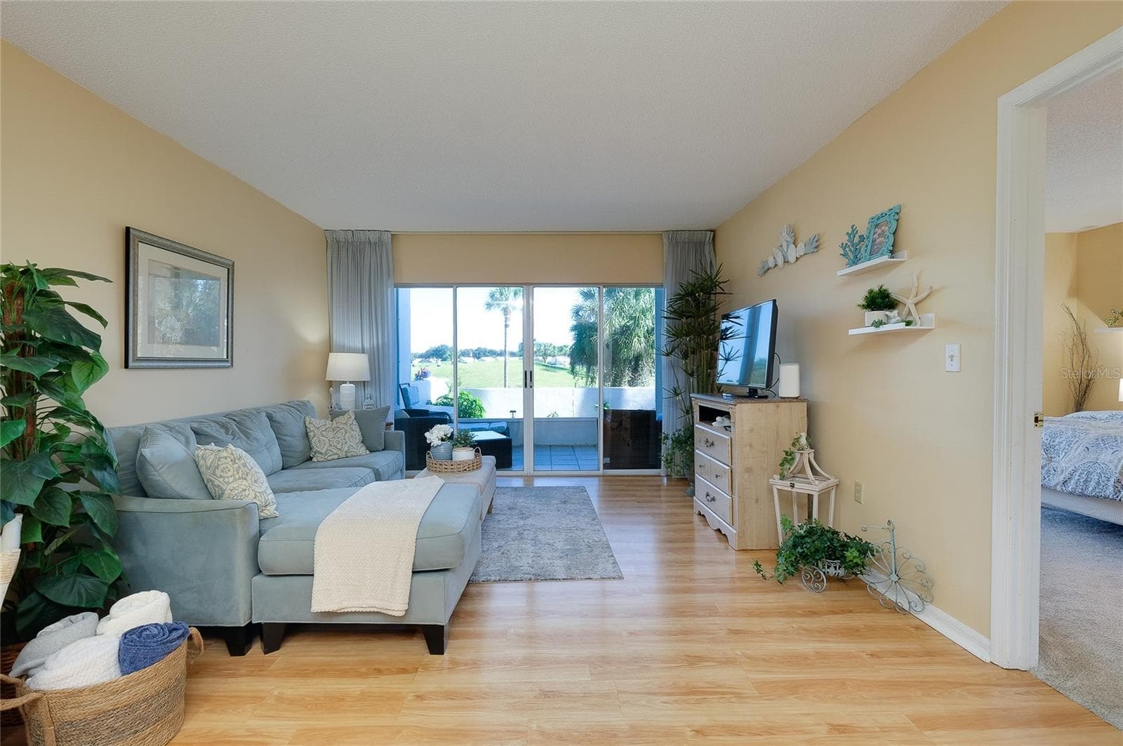 Condominium at 408 CERROMAR CIR S #132, VENICE, photo 22 of 85