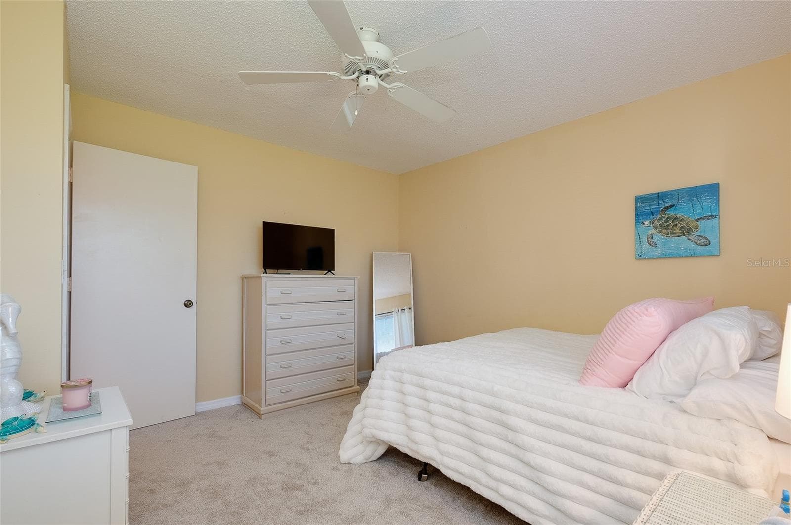 Condominium at 408 CERROMAR CIR S #132, VENICE, photo 32 of 85