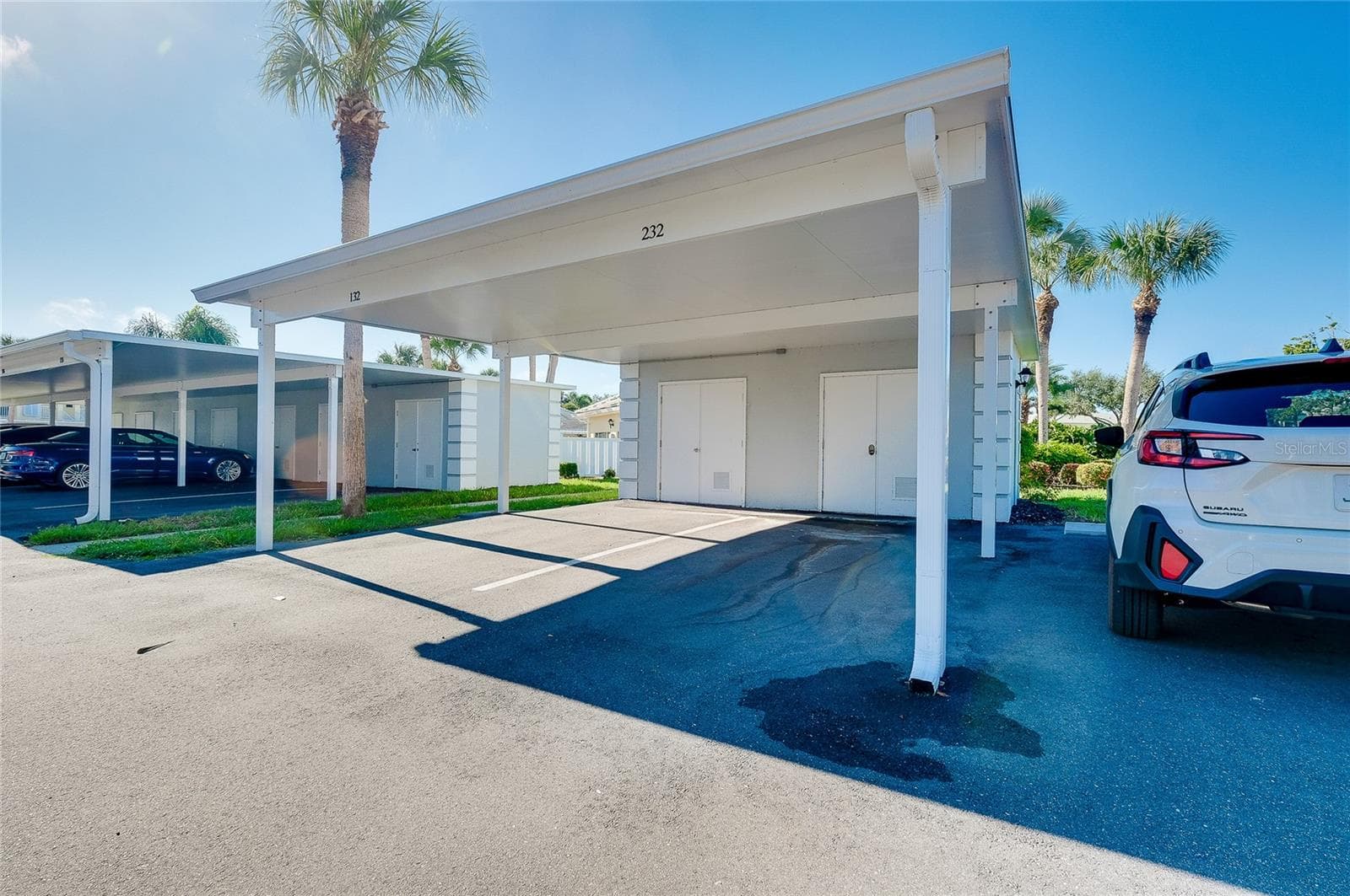Condominium at 408 CERROMAR CIR S #132, VENICE, photo 47 of 85