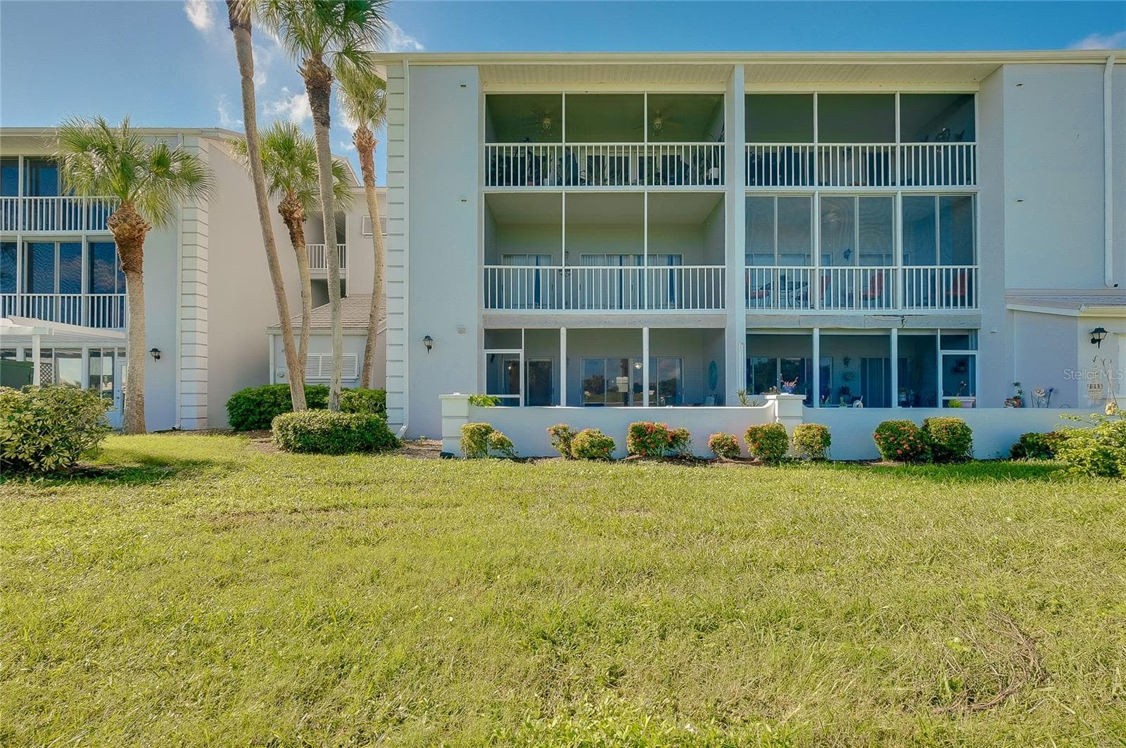 Condominium at 408 CERROMAR CIR S #132, VENICE, photo 60 of 85