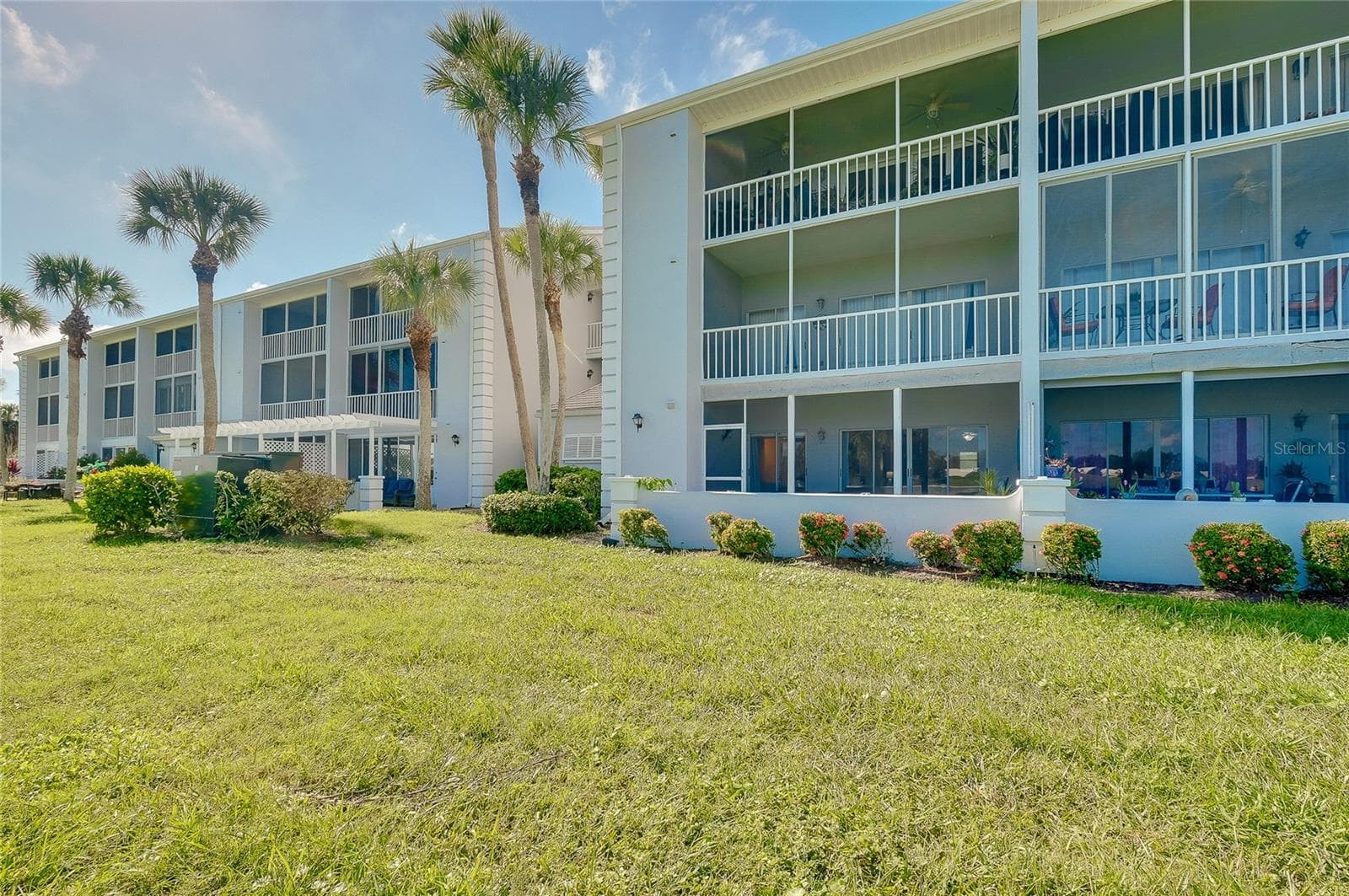 Condominium at 408 CERROMAR CIR S #132, VENICE, photo 61 of 85