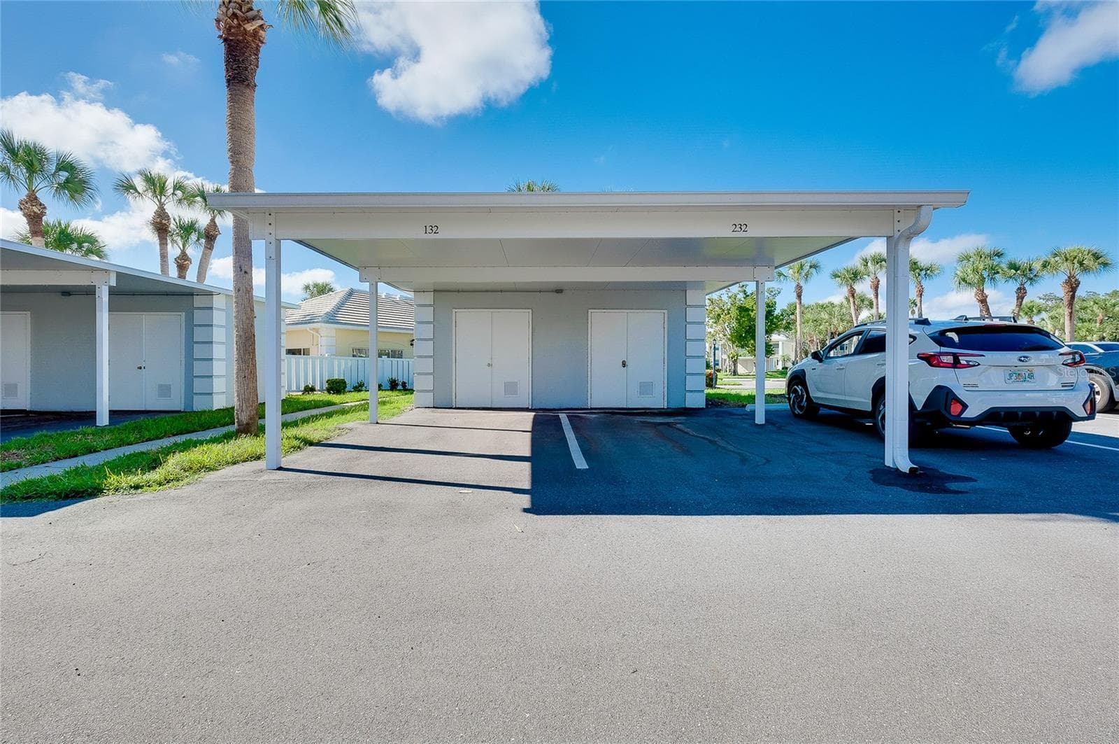 Condominium at 408 CERROMAR CIR S #132, VENICE, photo 65 of 85