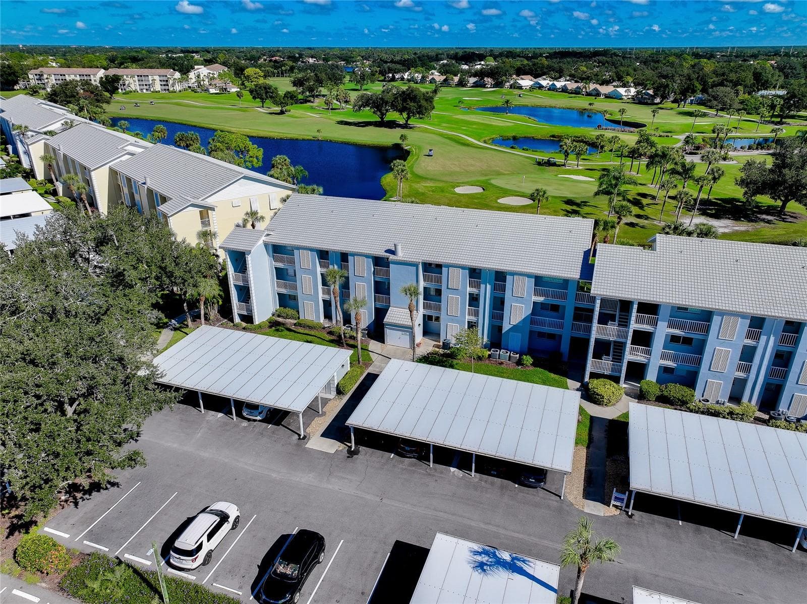 Condominium at 408 CERROMAR CIR S #132, VENICE, photo 68 of 85