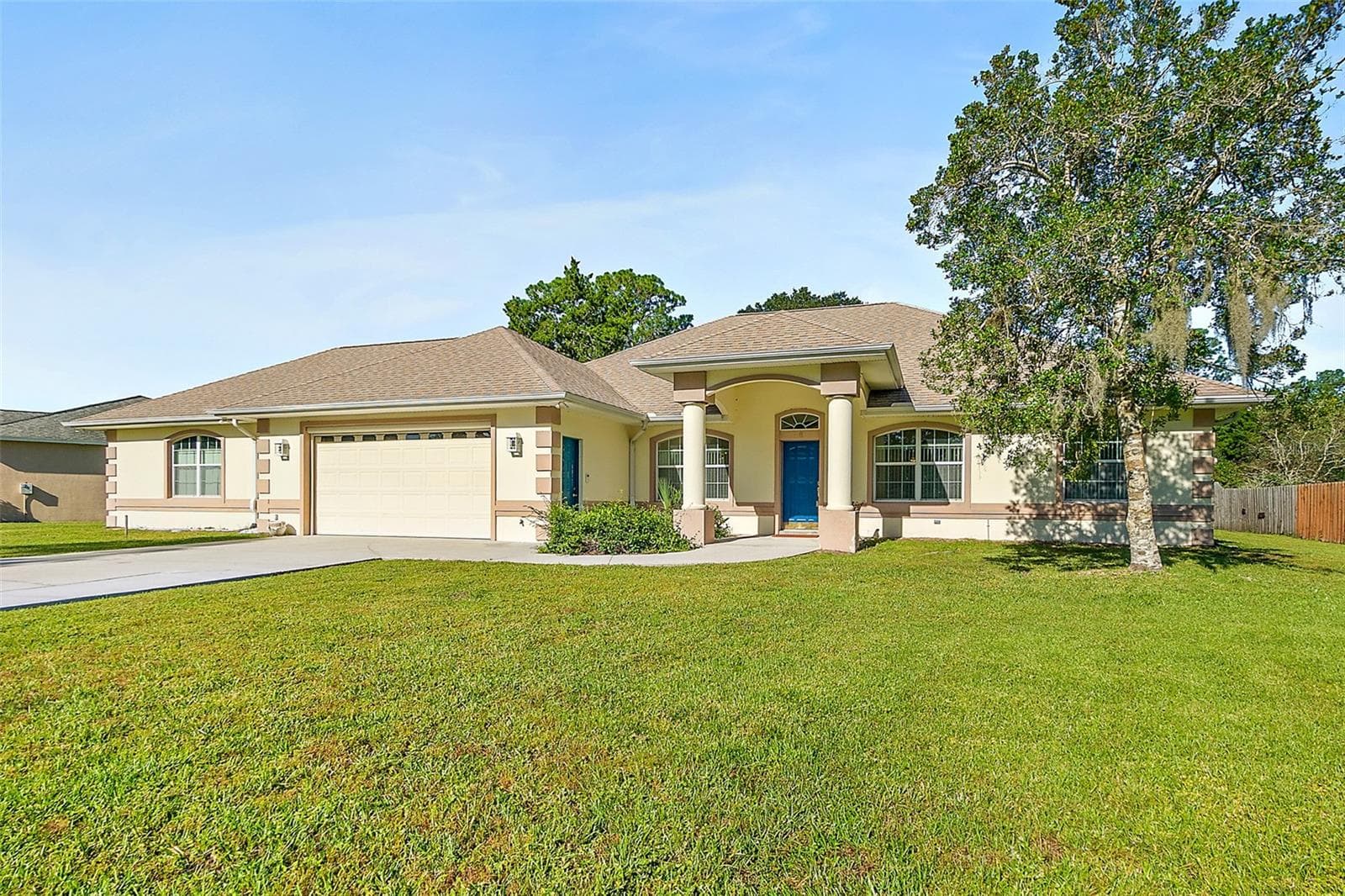 Single Family Residence at 46 WHISPERING PINE DR, PALM COAST, photo 3 of 47